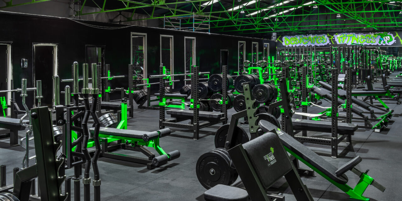 INSIDE DEDICATED FITNESS XL GYM LIVERPOOL